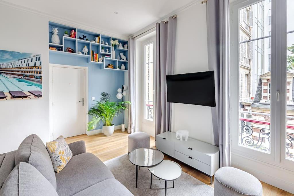 Newly Renovated Near La Madeleine Appartement Parijs
