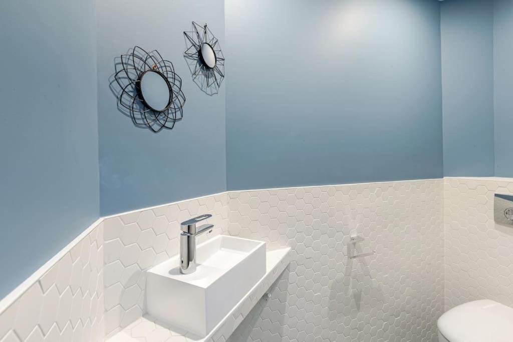Newly Renovated Near La Madeleine Appartement